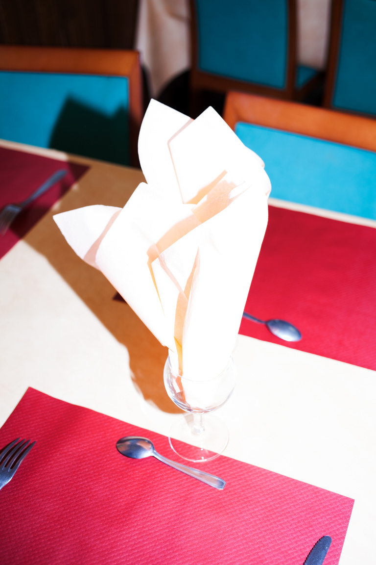 main_title - Courbefy for Neon