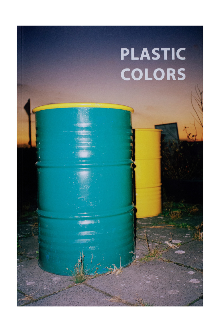 main_title - PlasticColors-Cover.jpg