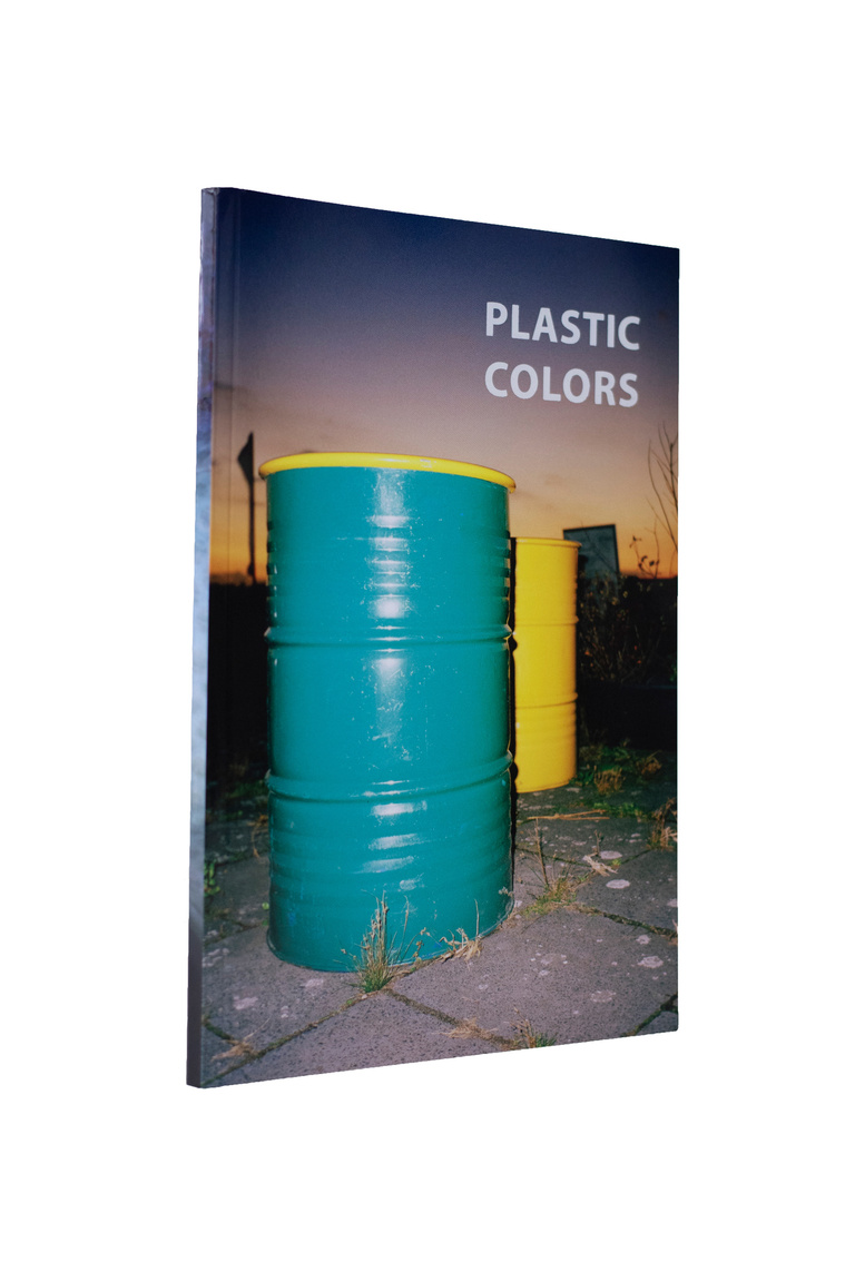 main_title - Plastic Colors